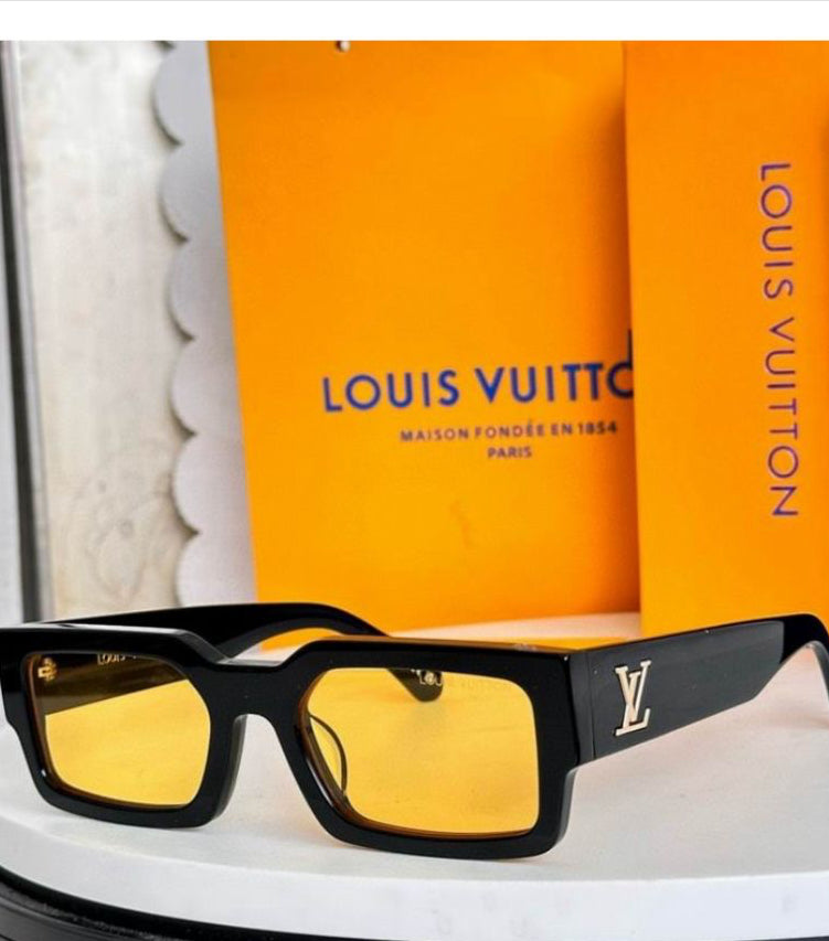 Louis Vuitton "LV Clash" Square Sunglasses