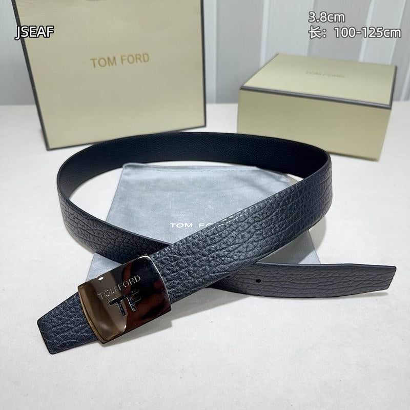 Tom Ford Reversible Pebbled Leather T-Buckle Belt 100 cm